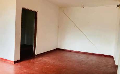 මහනුවර නගර ආසන්නව නිවසක් කුලියට දීමට ඇත
