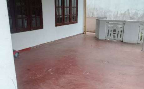 Makola Gnanamolimawatha udumahalak kuliyta dimata tibe